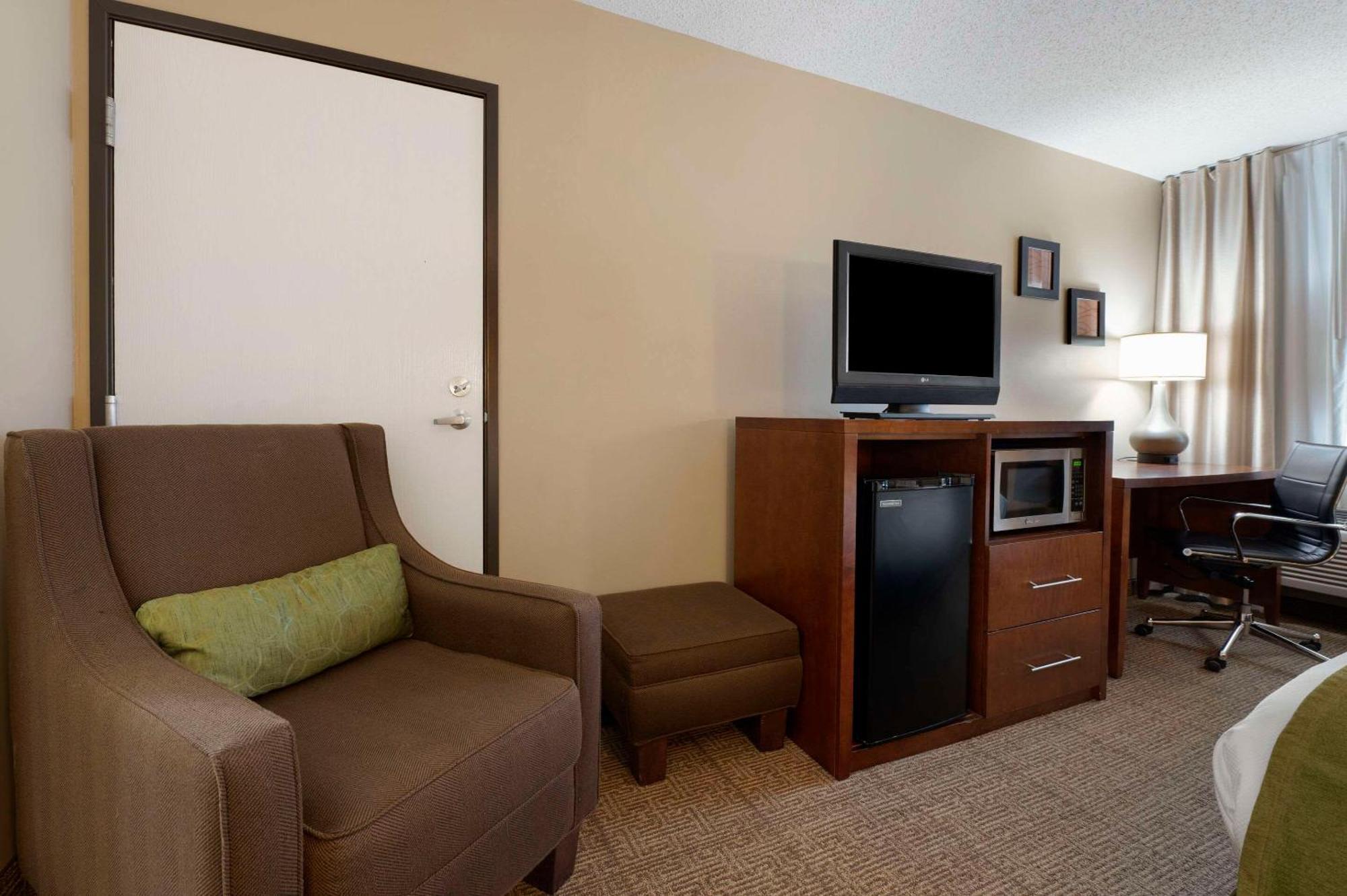 Comfort Inn Romeoville - Bolingbrook מראה חיצוני תמונה