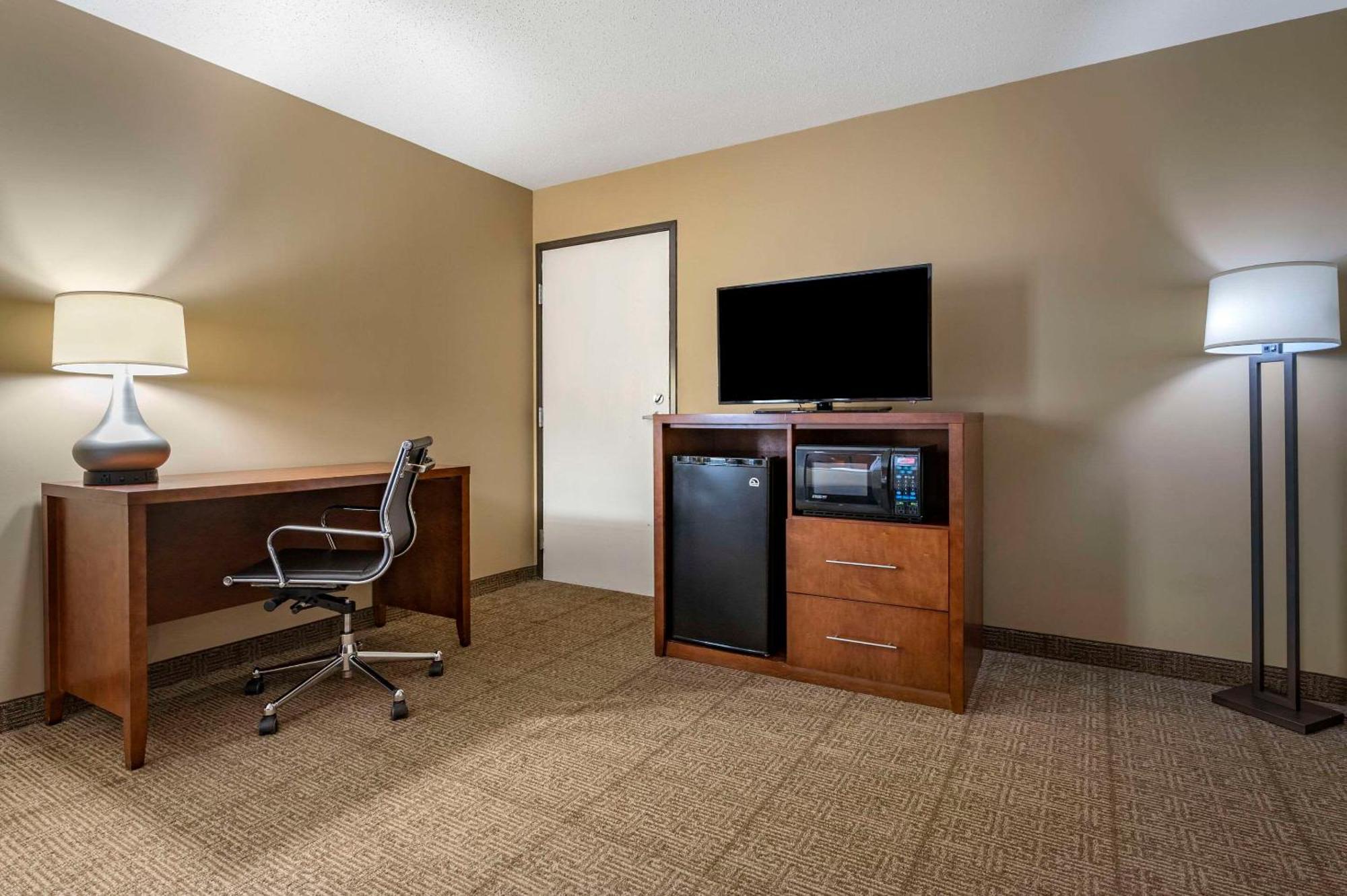 Comfort Inn Romeoville - Bolingbrook מראה חיצוני תמונה